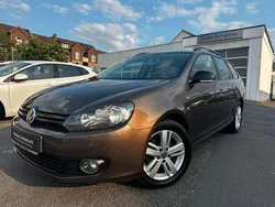 Braun Gebraucht 2012 VW Golf VI Business Kombi | 4.888 € (Fairer Preis)