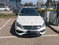 Weiß Gebraucht 2016 Mercedes CLA250 Limousine | 17.500 € (Superpreis)
