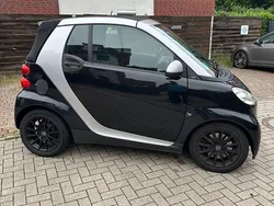 Schwarz Gebraucht 2010 Smart ForTwo Cabrio Cabrio | 3.999 € (Fairer Preis)