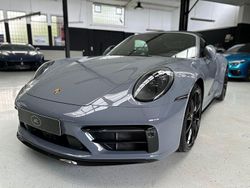 Grau Gebraucht 2024 Porsche 911 Cabrio | 190.900 €