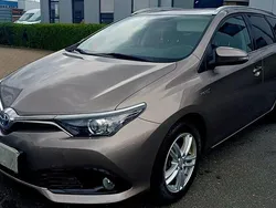 Gebraucht 2016 Toyota Auris Touring Sports Kombi | 14.390 € (Fairer Preis)