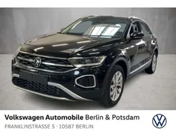 Deep black perleffekt Gebraucht 2024 VW T-Roc Style SUV | 28.433 € (Superpreis)