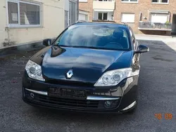 Schwarz Gebraucht 2008 Renault Laguna GrandTour Initiale Kombi | 1.600 € (Guter Preis)