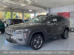 Grau Gebraucht 2018 Jeep Cherokee Overland SUV | 19.490 € (Guter Preis)