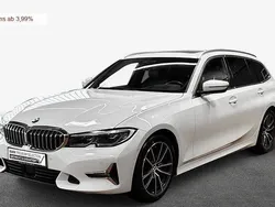 Weiß Gebraucht 2020 BMW 320 Luxury Line Kombi | 27.990 € (Etwas zu teuer)