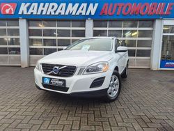 Weiß Gebraucht 2012 Volvo XC60 Summum SUV | 15.899 € (Teuer)