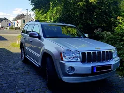 Silber Gebraucht 2006 Jeep Grand Cherokee Overland SUV | 11.000 € (Teuer)
