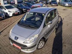 Silber Gebraucht 2005 Peugeot 1007 Filou Kleinwagen | 2.499 € (Fairer Preis)