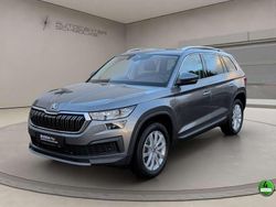 Graphitegrau (metallic) Gebraucht 2024 Skoda Kodiaq Style SUV | 34.990 € (Guter Preis)