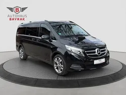 Schwarz Gebraucht 2017 Mercedes V250 Van / Kleinbus | 55.190 €