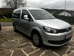 Silber Gebraucht 2013 VW Caddy Maxi Trendline Van / Kleinbus | 29.500 €