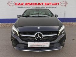 Kosmosschwarz metalliclack Gebraucht 2015 Mercedes A200 Urban Limousine | 16.900 € (Fairer Preis)