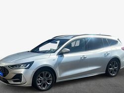 Moondust silver (metallic) Gebraucht 2023 Ford Focus ST-Line Kombi | 19.849 € (Fairer Preis)