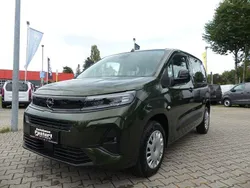 Grün Neu 2025 Opel Combo Edition Van / Kleinbus | 24.890 € (Guter Preis)