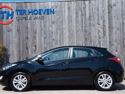 Black metallic Gebraucht 2014 Hyundai i30 Style Limousine | 6.700 € (Fairer Preis)