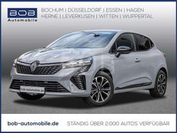 Grau Gebraucht 2025 Renault Clio V Techno Limousine | 17.888 € (Fairer Preis)