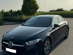 Schwarz Gebraucht 2020 Mercedes A180 Limousine | 22.000 € (Etwas zu teuer)
