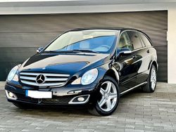 Schwarz Gebraucht 2006 Mercedes R350 AMG Van / Kleinbus | 9.999 € (Etwas zu teuer)