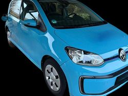 Blau Gebraucht 2021 VW e-up! Kleinwagen | 10.790 € (Guter Preis)
