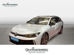 Silber Gebraucht 2024 VW Passat R-line Kombi | 45.810 € (Fairer Preis)