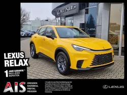 Sonnengelb Neu 2025 Lexus LBX SUV | 30.590 € (Guter Preis)