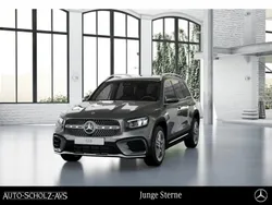 Grau Gebraucht 2024 Mercedes GLB200 AMG SUV | 42.888 € (Fairer Preis)