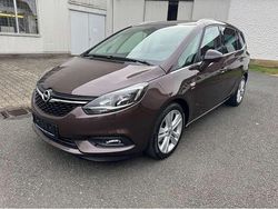 Braun Gebraucht 2017 Opel Zafira Active Van / Kleinbus | 12.990 € (Fairer Preis)