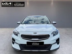 Weiß Gebraucht 2020 Kia XCeed Spirit SUV | 18.950 € (Fairer Preis)