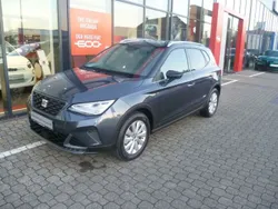 Grau Gebraucht 2022 Seat Arona FR SUV | 20.750 € (Etwas zu teuer)