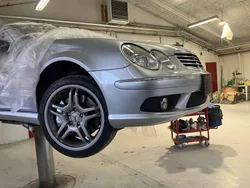 Silber Gebraucht 2006 Mercedes C55 AMG AMG Limousine | 29.000 €