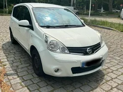 Weiß Gebraucht 2010 Nissan Note Van / Kleinbus | 2.499 €