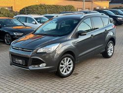 Magnetic Gebraucht 2016 Ford Kuga Titanium SUV | 12.449 € (Fairer Preis)
