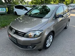 Braun Gebraucht 2012 VW Golf VII Match Limousine | 8.900 € (Guter Preis)