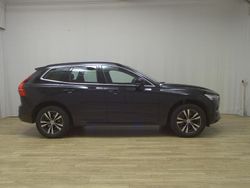 Schwarz Gebraucht 2022 Volvo XC60 Momentum SUV | 27.480 € (Superpreis)
