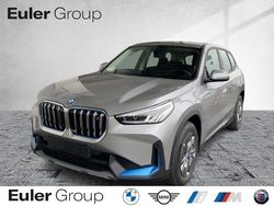 Schwarz Gebraucht 2023 BMW iX1 Performance SUV | 35.799 € (Fairer Preis)