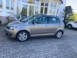 Braun Gebraucht 2012 VW Golf VII Comfortline Limousine | 7.100 € (Guter Preis)