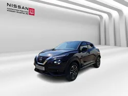 Pearl black Gebraucht 2025 Nissan Juke N-Connecta SUV | 22.390 € (Fairer Preis)