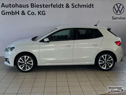Weiß Gebraucht 2022 Skoda Fabia Style Kleinwagen | 19.590 € (Etwas zu teuer)