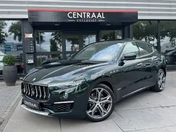 Grün Gebraucht 2020 Maserati Levante GranLusso SUV | 47.950 € (Guter Preis)