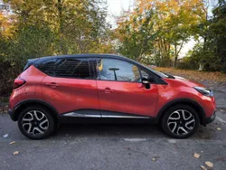 Rot Gebraucht 2016 Renault Captur Intens SUV | 10.300 € (Guter Preis)