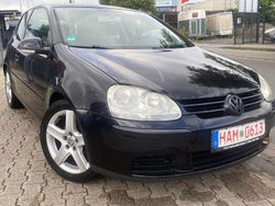 Schwarz Gebraucht 2004 VW Golf V Sportline Kleinwagen | 2.150 € (Fairer Preis)