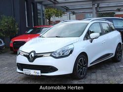 Weiß Gebraucht 2015 Renault Clio GrandTour Dynamique Kombi | 8.800 € (Fairer Preis)