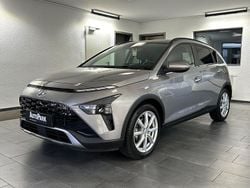 Grau Gebraucht 2022 Hyundai Bayon Trend SUV | 15.998 € (Guter Preis)