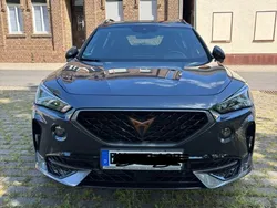 Grau Gebraucht 2021 Cupra Formentor SUV | 27.000 € (Guter Preis)