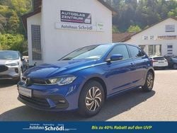 Reef blue metallic Neu 2025 VW Polo Life Kleinwagen | 21.990 € (Guter Preis)