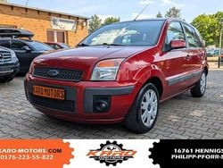 Rot Gebraucht 2005 Ford Fusion Kleinwagen | 1.900 € (Etwas zu teuer)