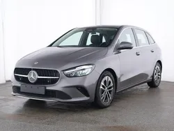Metalliclack mountaingrau Gebraucht 2024 Mercedes B180 Advanced Van / Kleinbus | 30.890 € (Guter Preis)