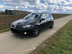Schwarz Gebraucht 2011 VW Golf VI Kleinwagen | 7.200 € (Teuer)