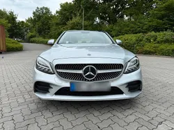 Silber Gebraucht 2019 Mercedes C300 AMG line Limousine | 27.500 € (Fairer Preis)