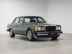 Anthrazitgrau Gebraucht 1982 Mercedes E280 AMG Limousine | 119.500 €